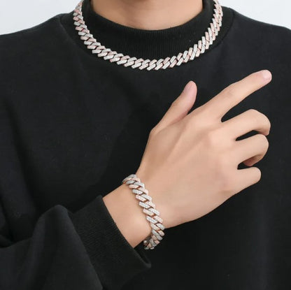 Cuban Link Chain Bracelet – Unisex Hip Hop Punk Stainless Steel Bracelet for Men &amp; Women in Gold, Silver &amp; Black